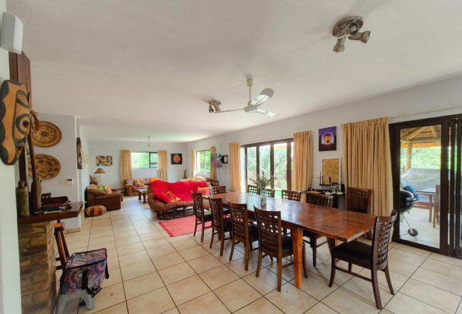 6 Bedroom Property for Sale in Boschenvaal River Front Lodges Free State